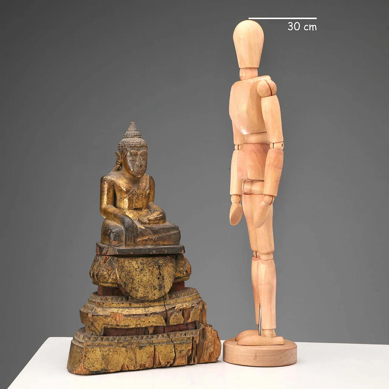 Carved wooden Buddha figure, 19th century 2