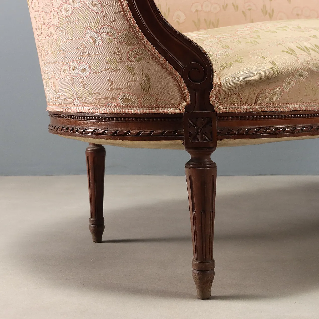 Divano in noce in stile neoclassico, fine '800 6