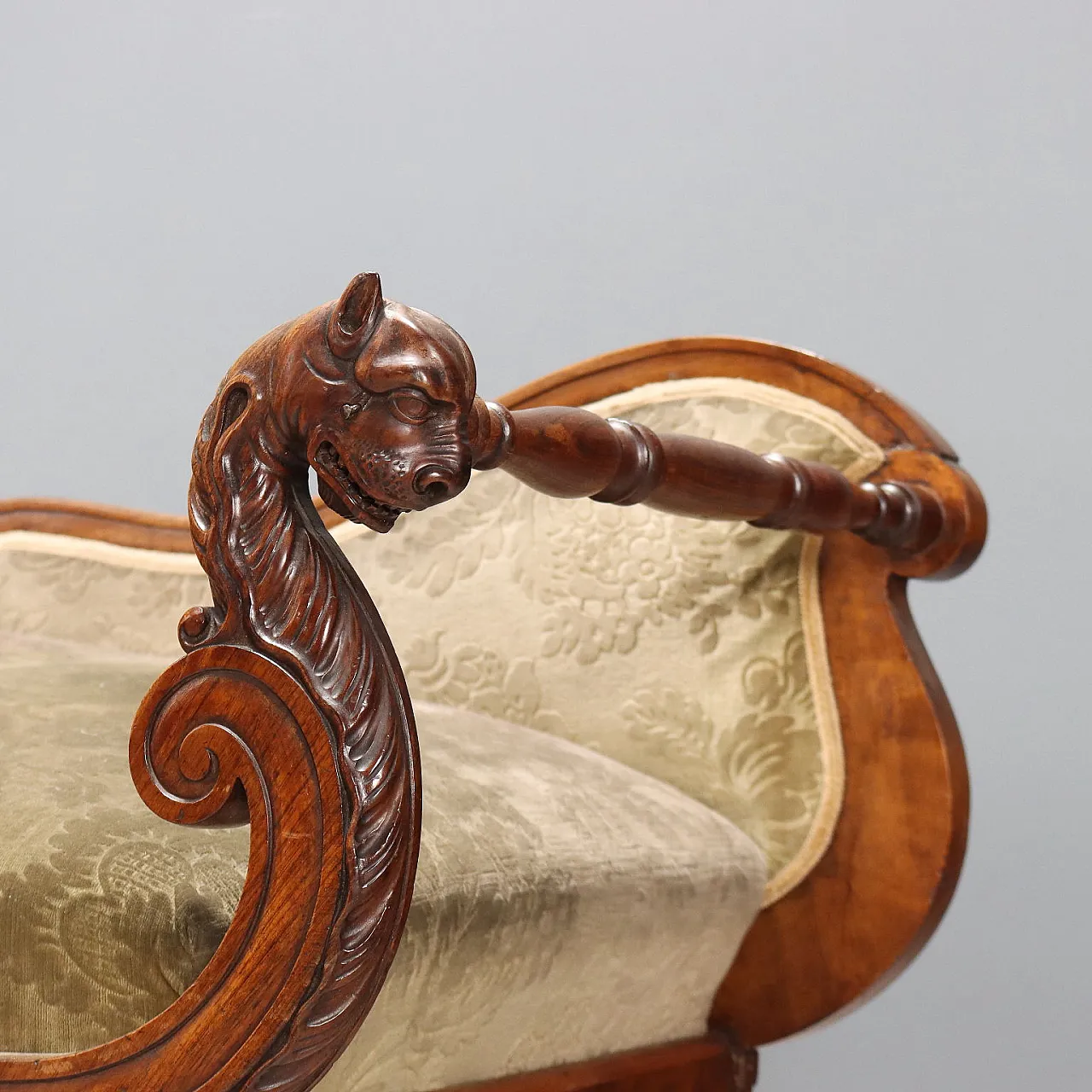 Dormeuse in noce con seduta e schienale imbottiti, metà '800 4