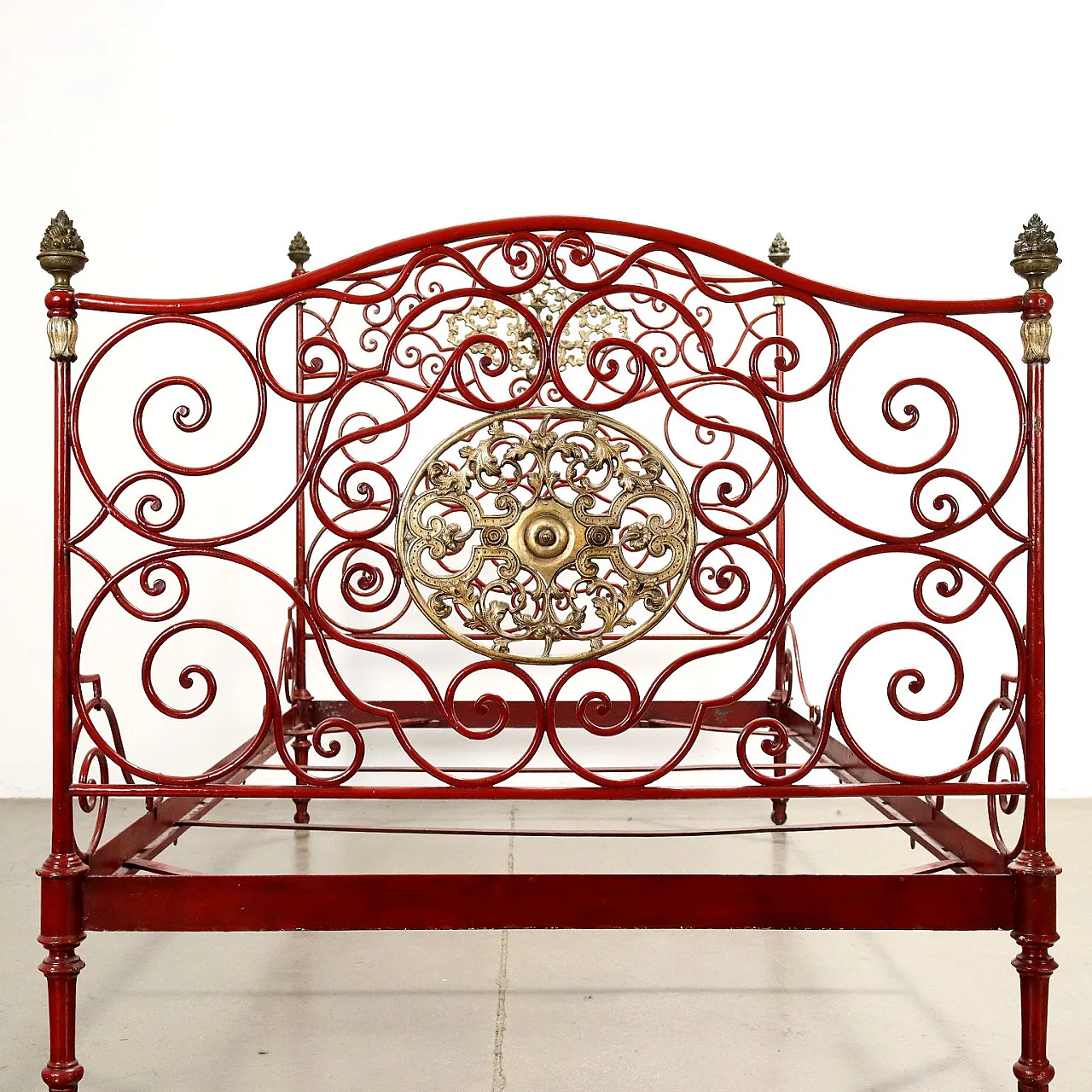 Red wroght iron single bed, second half 19th century 6