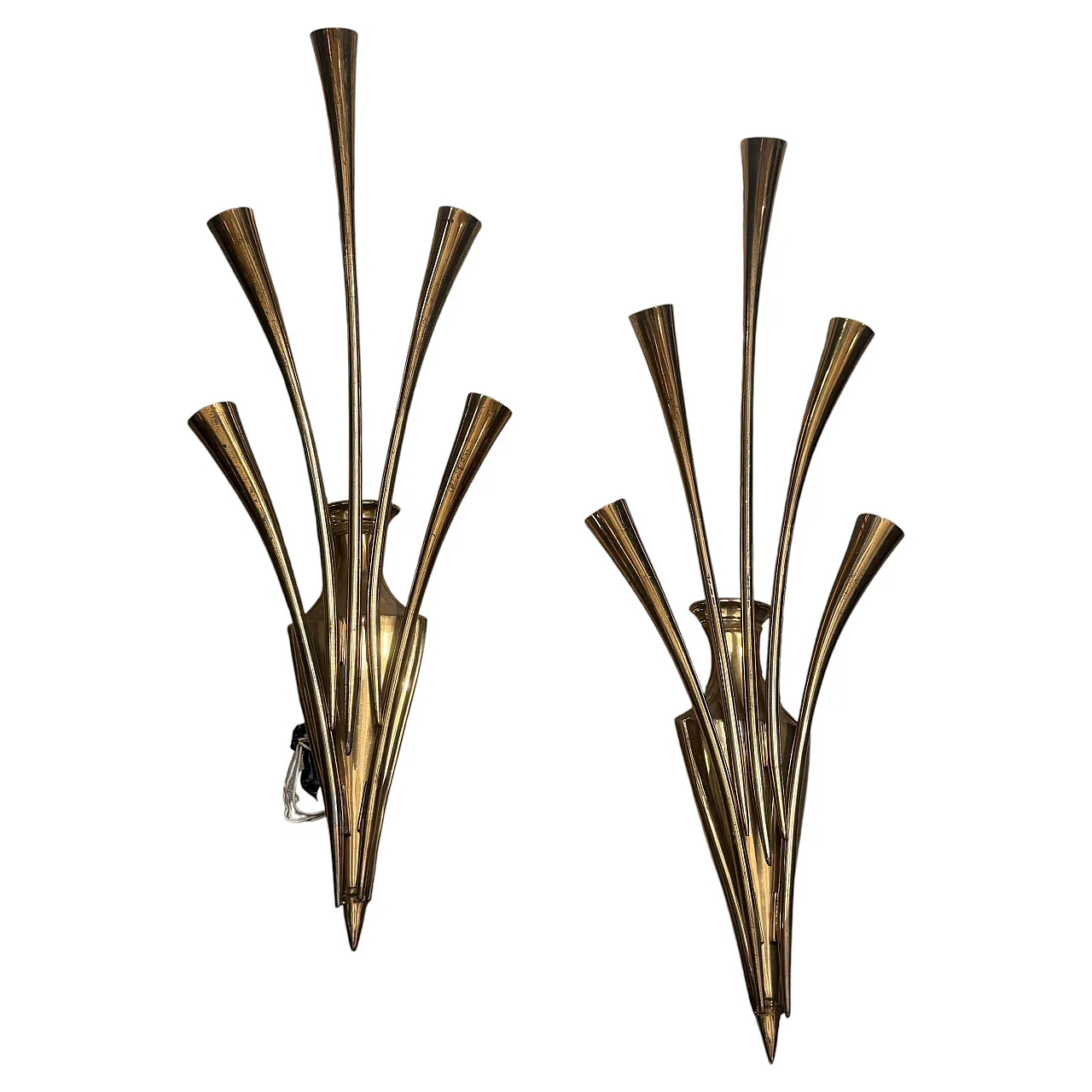 Pair of brass wall sconces by Oscar Torlasco for Lumi Milano, 1950s 4