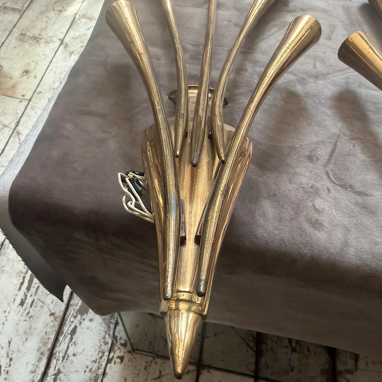 Pair of brass wall sconces by Oscar Torlasco for Lumi Milano, 1950s 18