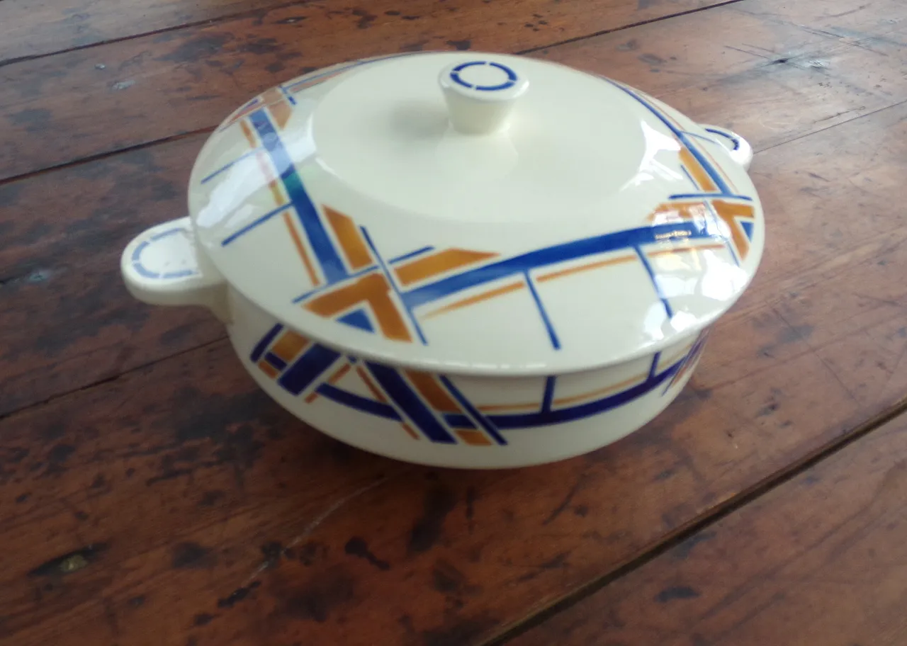 Zuppiera a righe arancioni e blu di Badonviller, anni '20 6