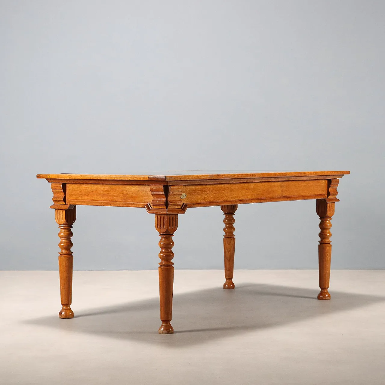 Scrittoio in rovere con inserto in formica sul piano, primo '900 10