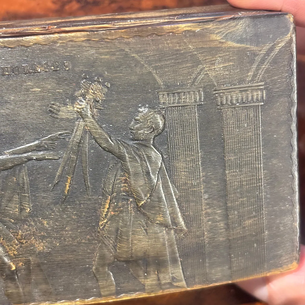 Bone snuffbox, Oath of the Horatii, '600 3