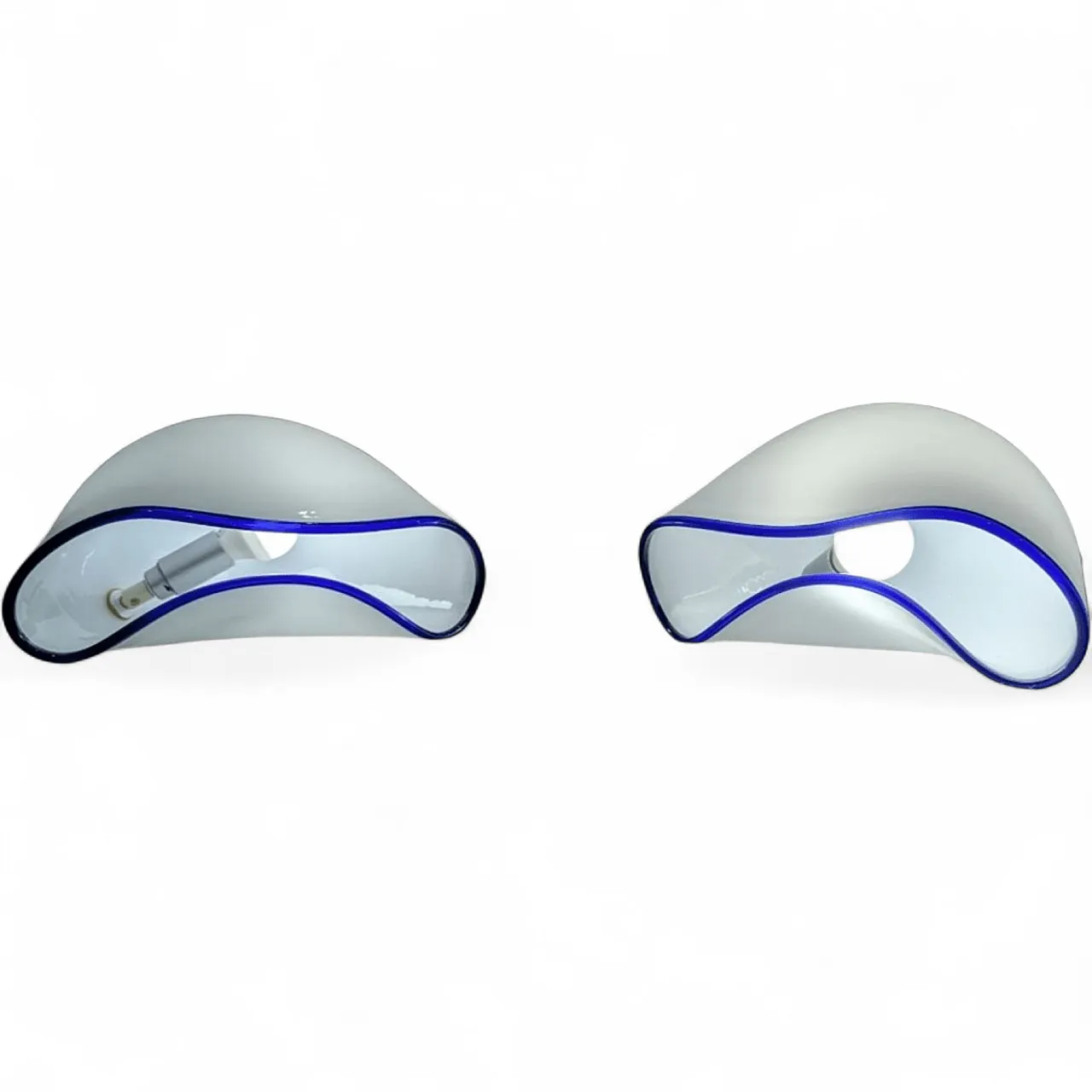 Pair of Vistosi Orsera lamps in white and blue Murano glass, 1970s 8