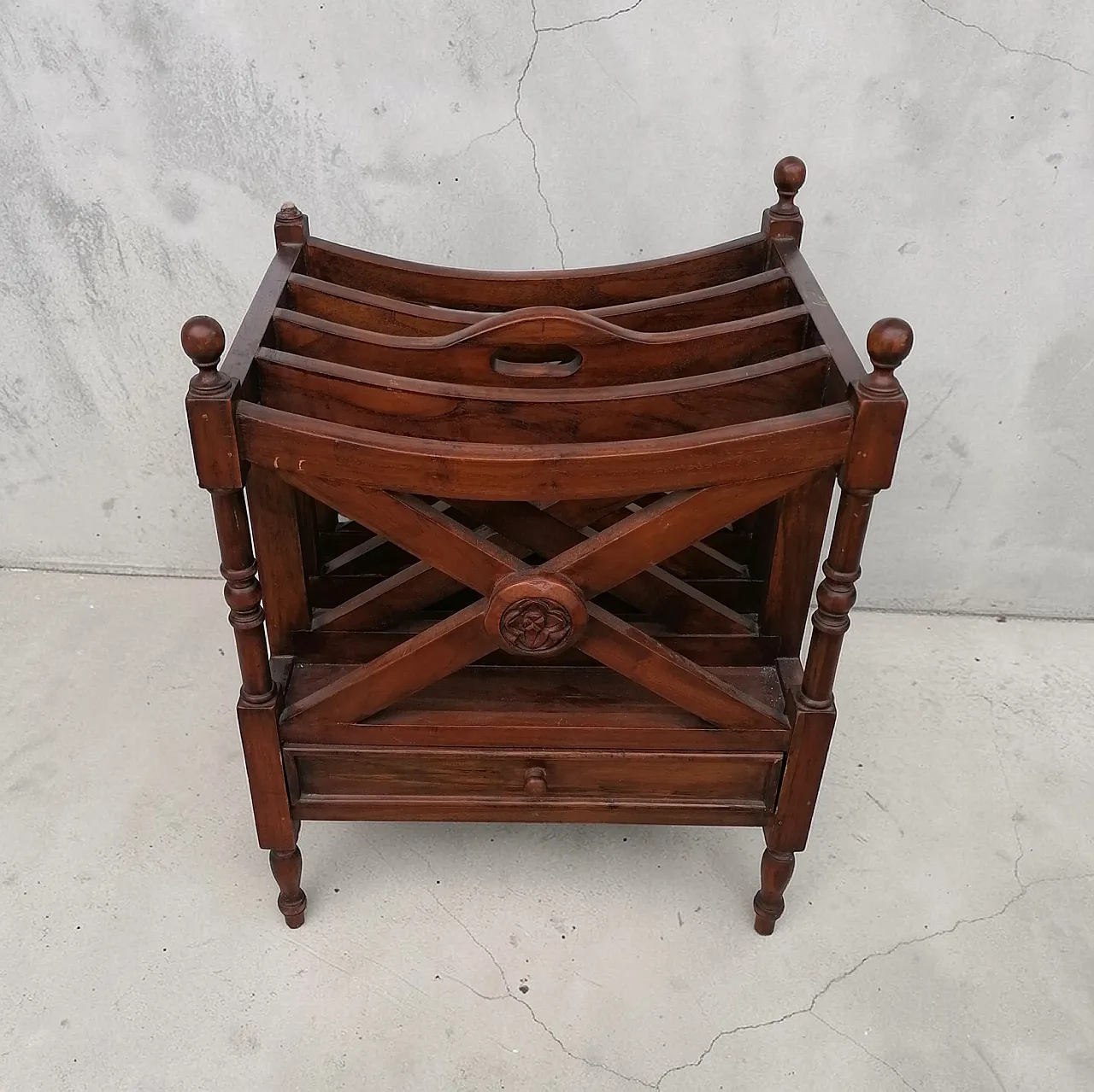 Canterbury sheet music or magazine holder, 18th century 2