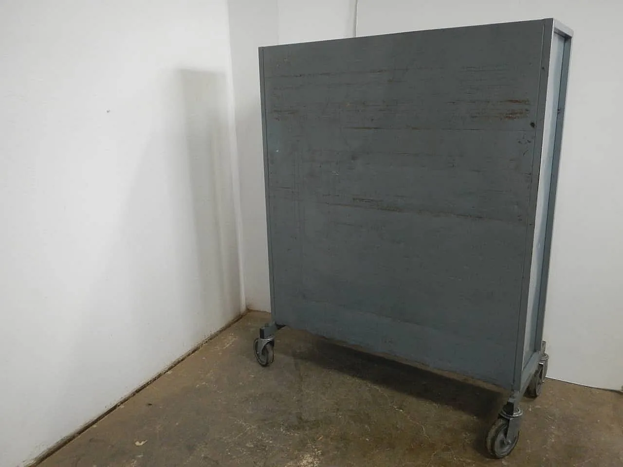 Carrello in ferro 1970 5