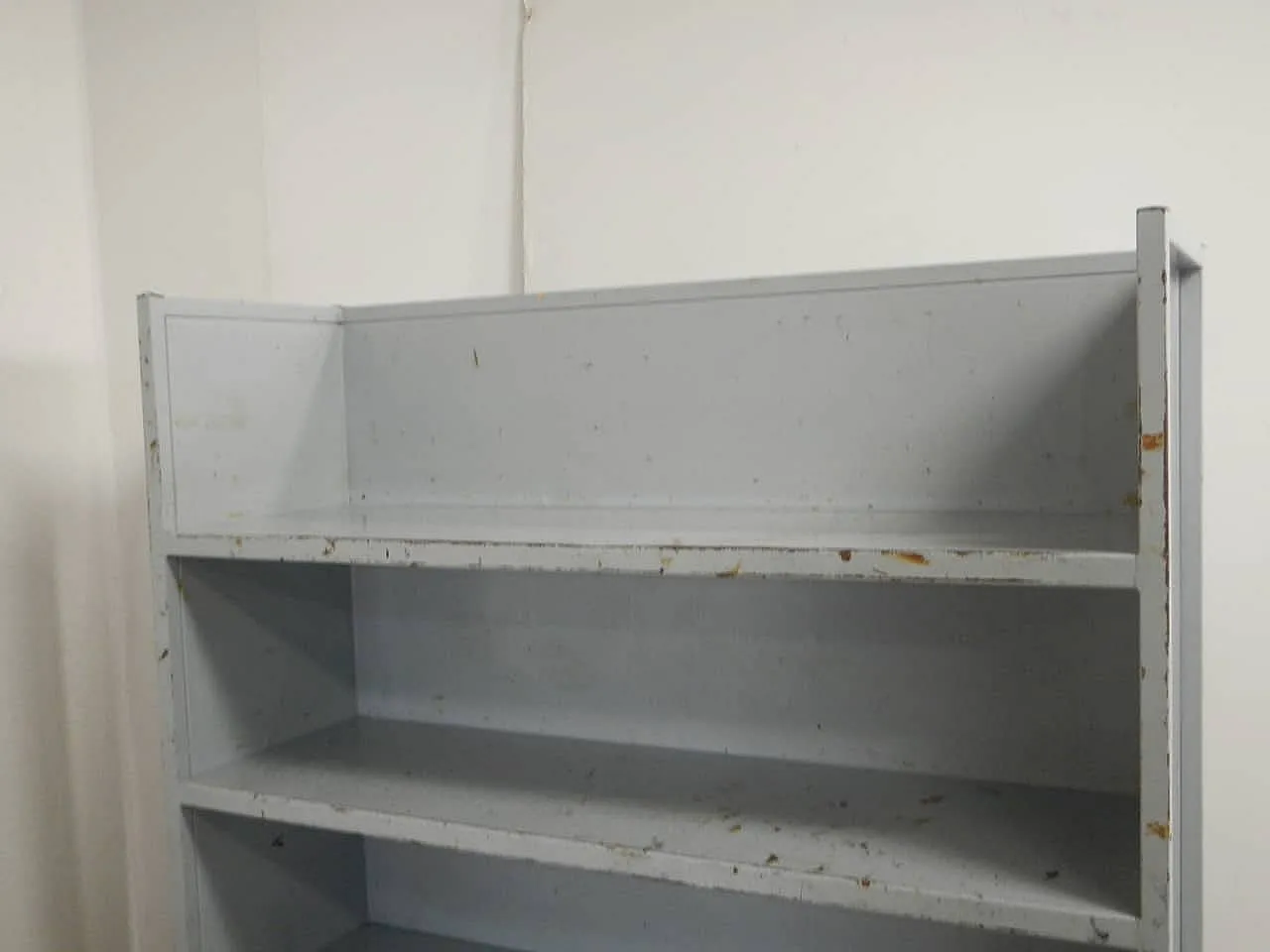 Gray iron trolley 1970 8