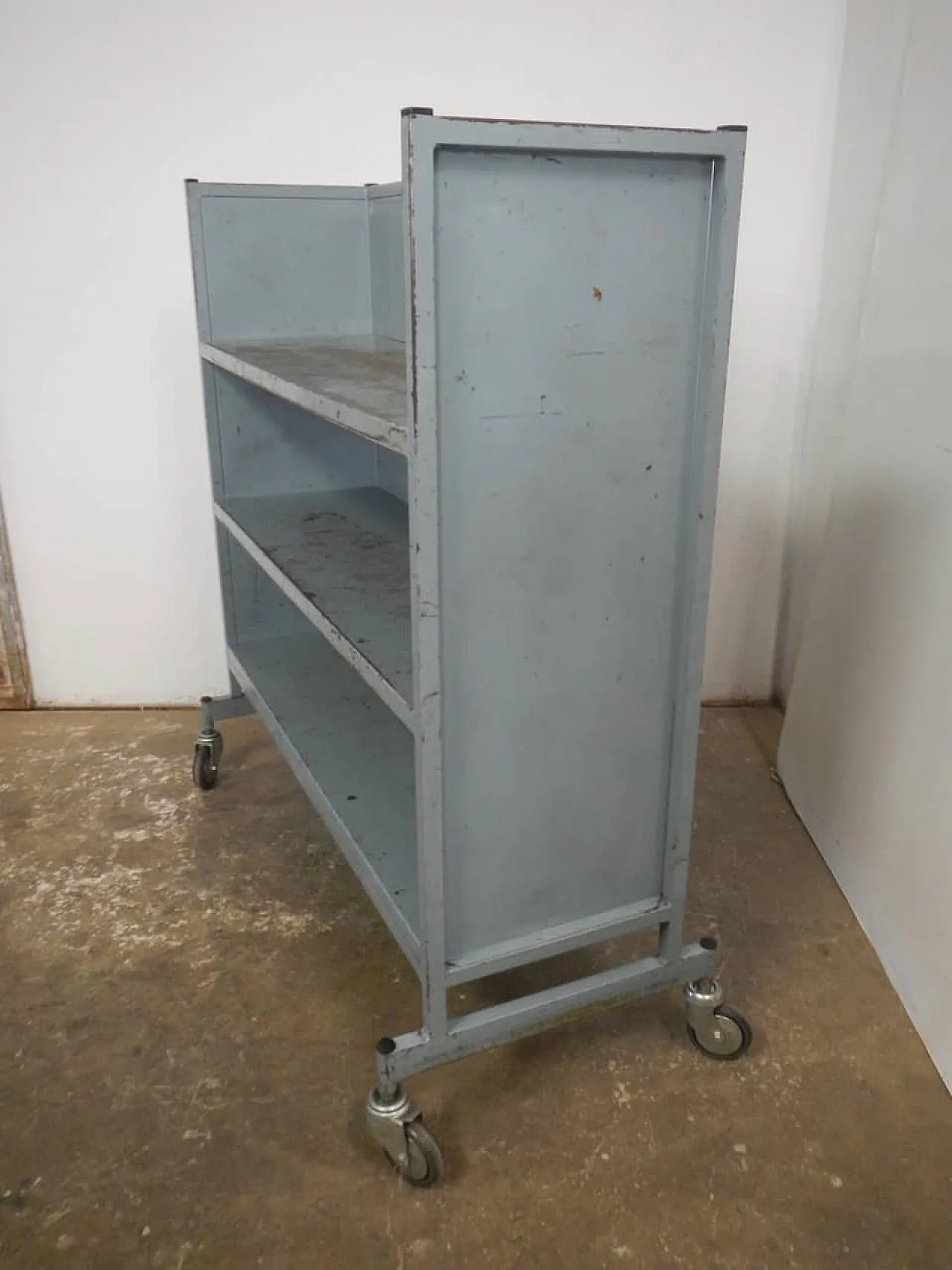 Carrello in ferro 1960 3