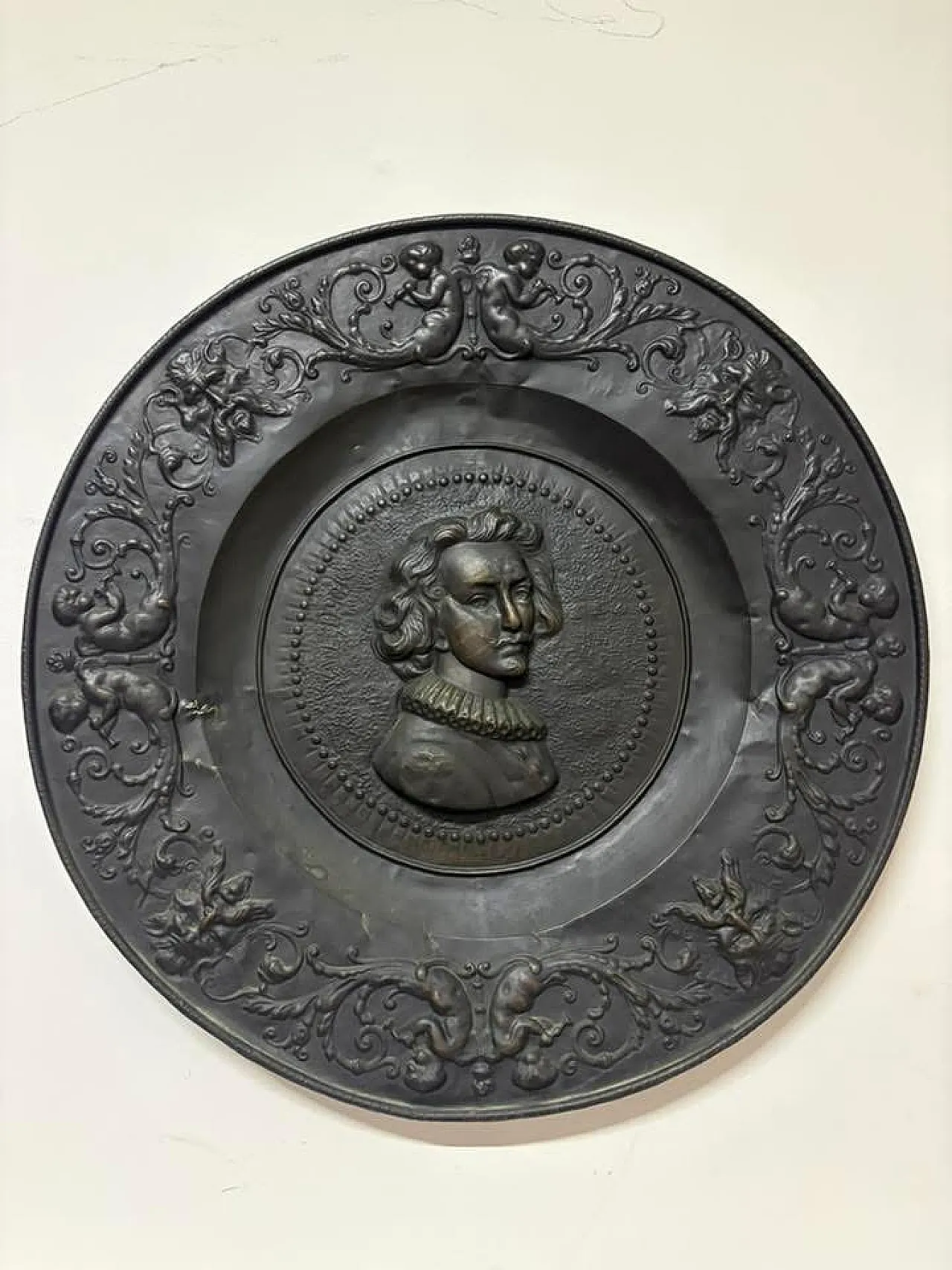 Piatto in bronzo e ottone, anni '30 1
