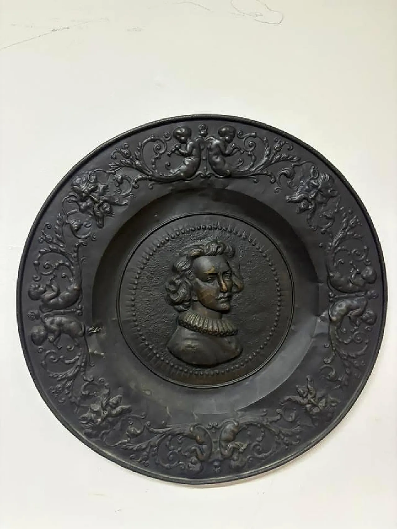 Piatto in bronzo e ottone, anni '30 5