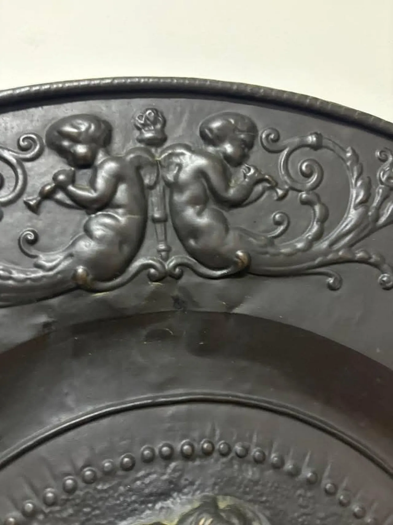 Piatto in bronzo e ottone, anni '30 8