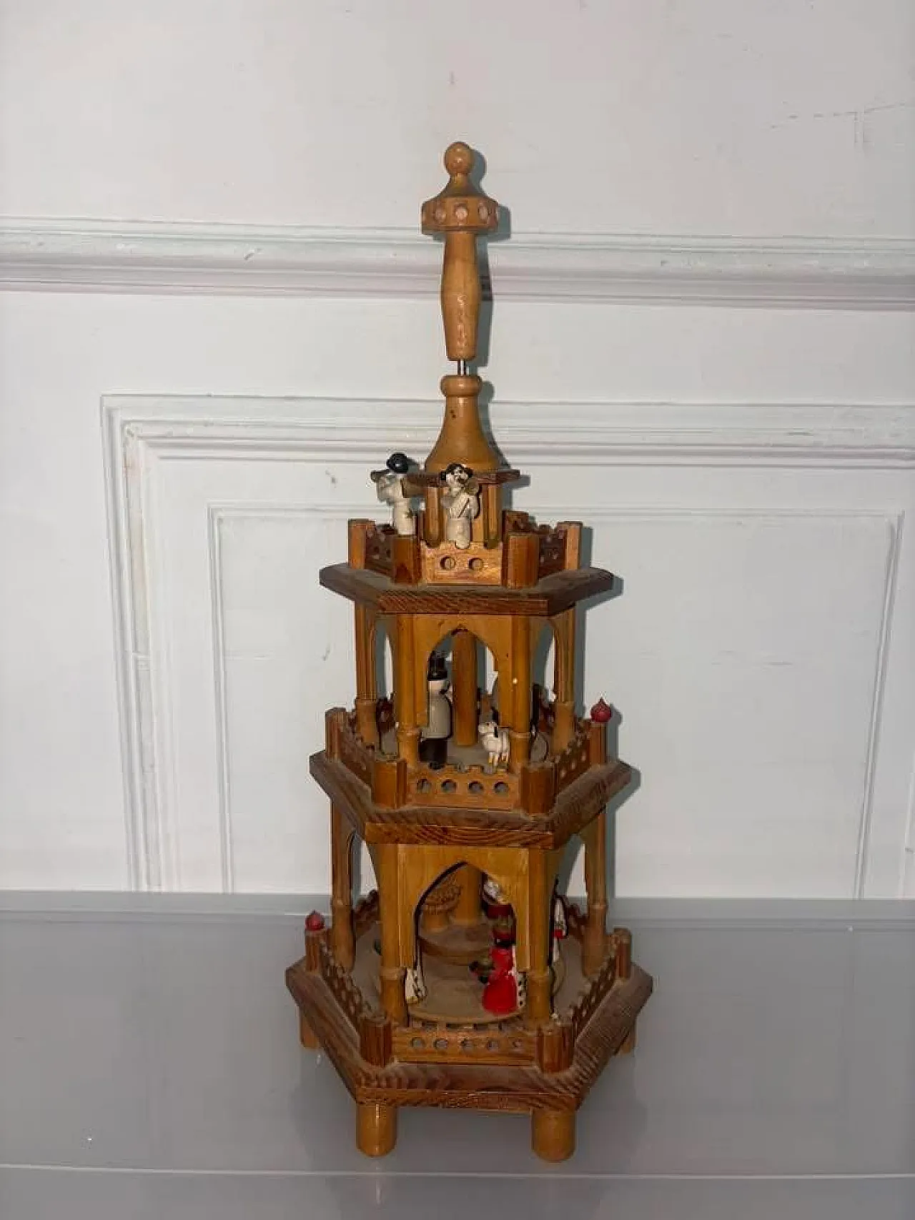 Piramide di Natale, anni '70 1