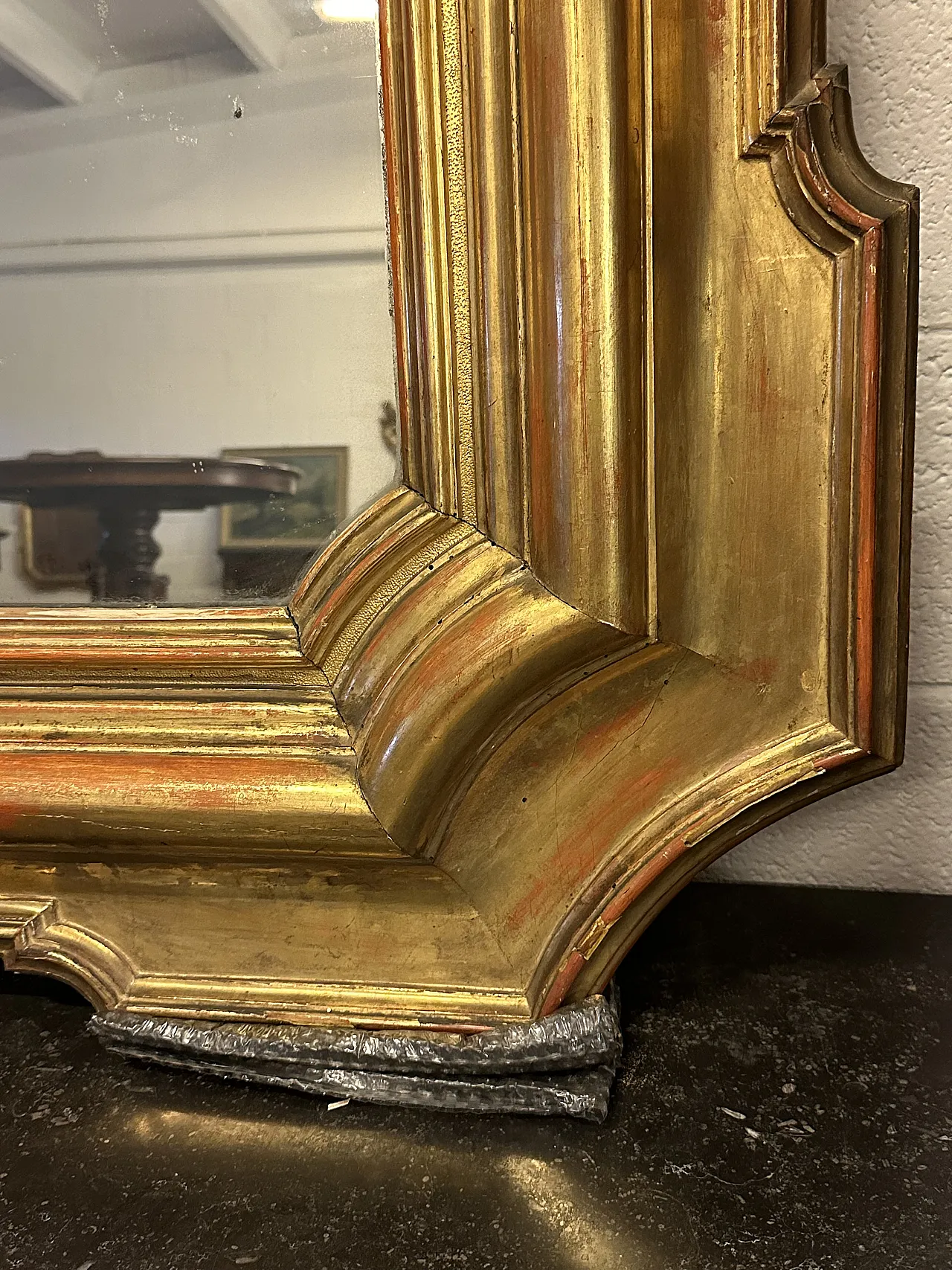 Grande Specchiera dorata a foglia, stile Carlo X, Piemonte, primi’800 5