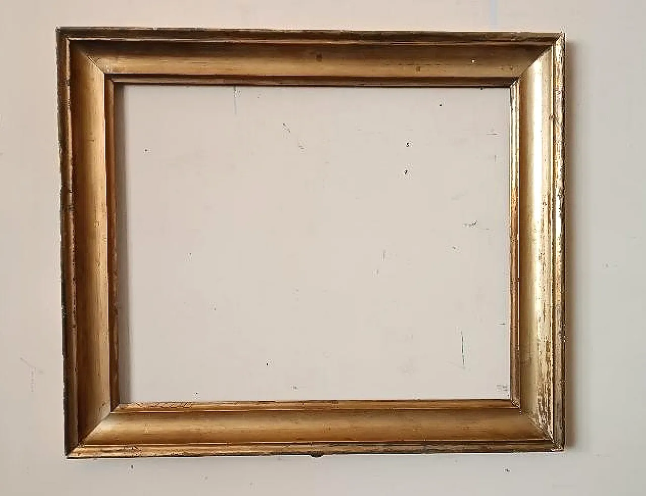 Gilded wood frame, early 19th century 1