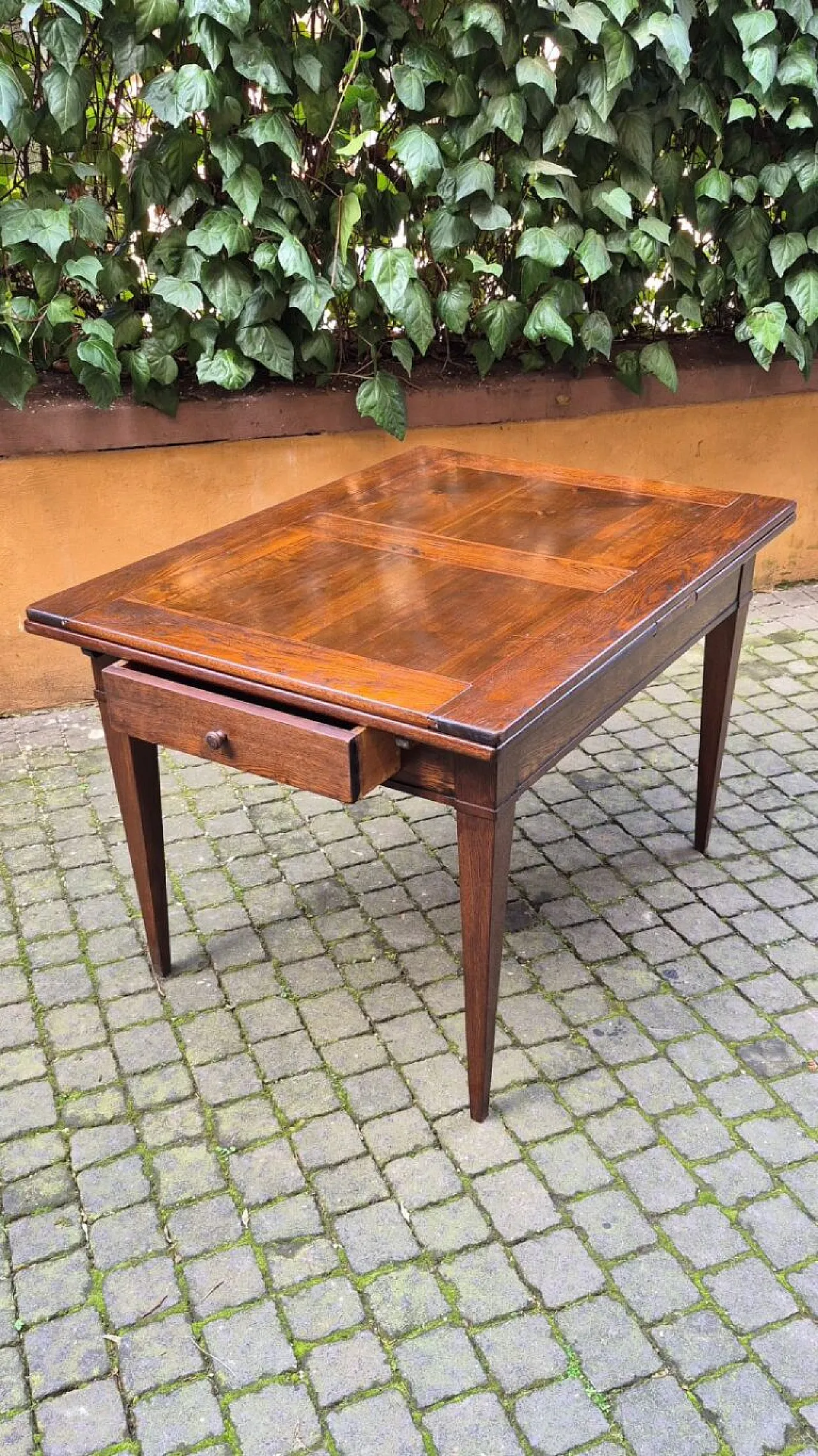 Extendable wooden table with stiletto legs, 19th century 4