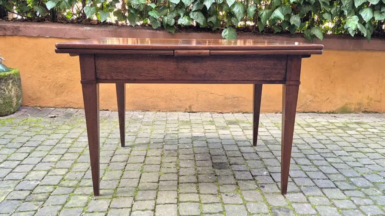 Extendable wooden table with stiletto legs, 19th century 6