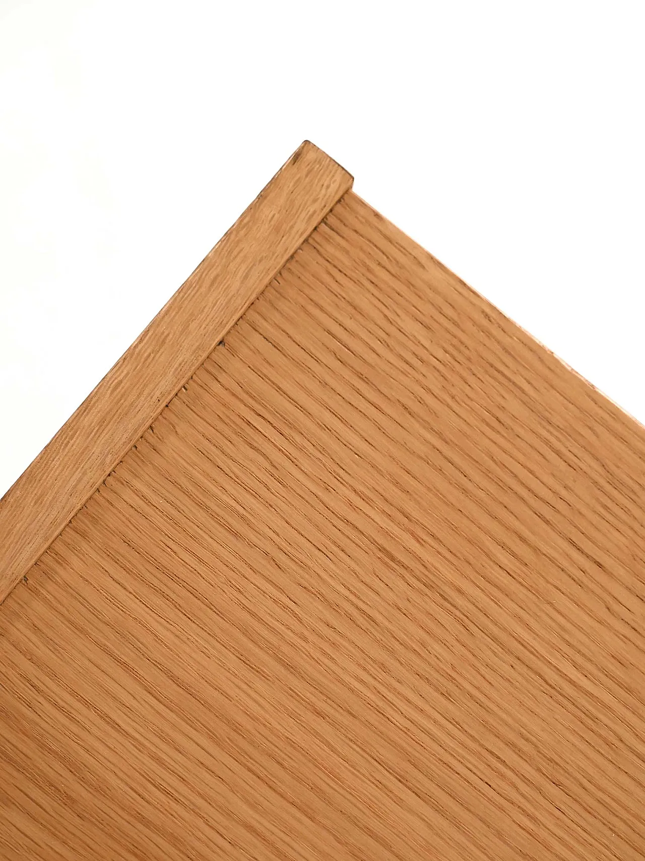 Cassettiera in rovere di Arne Wahl Iversen 9