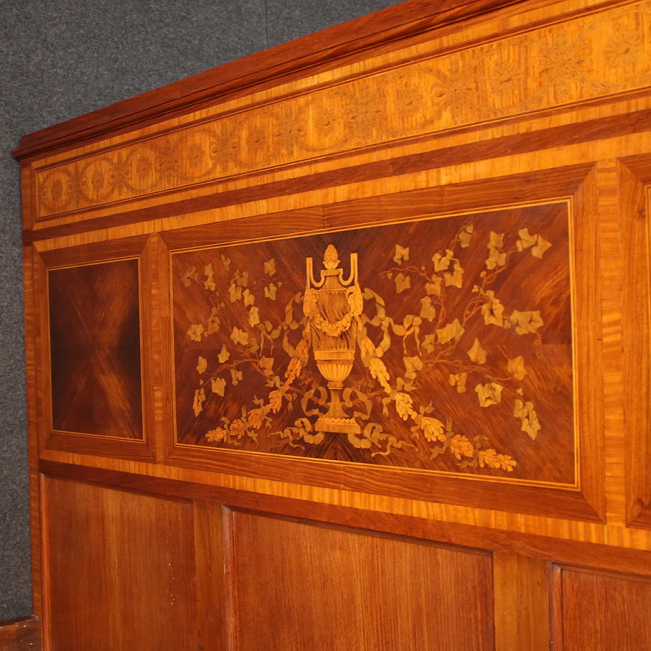 Letto matrimoniale italiano in stile Luigi XVI, '900 9