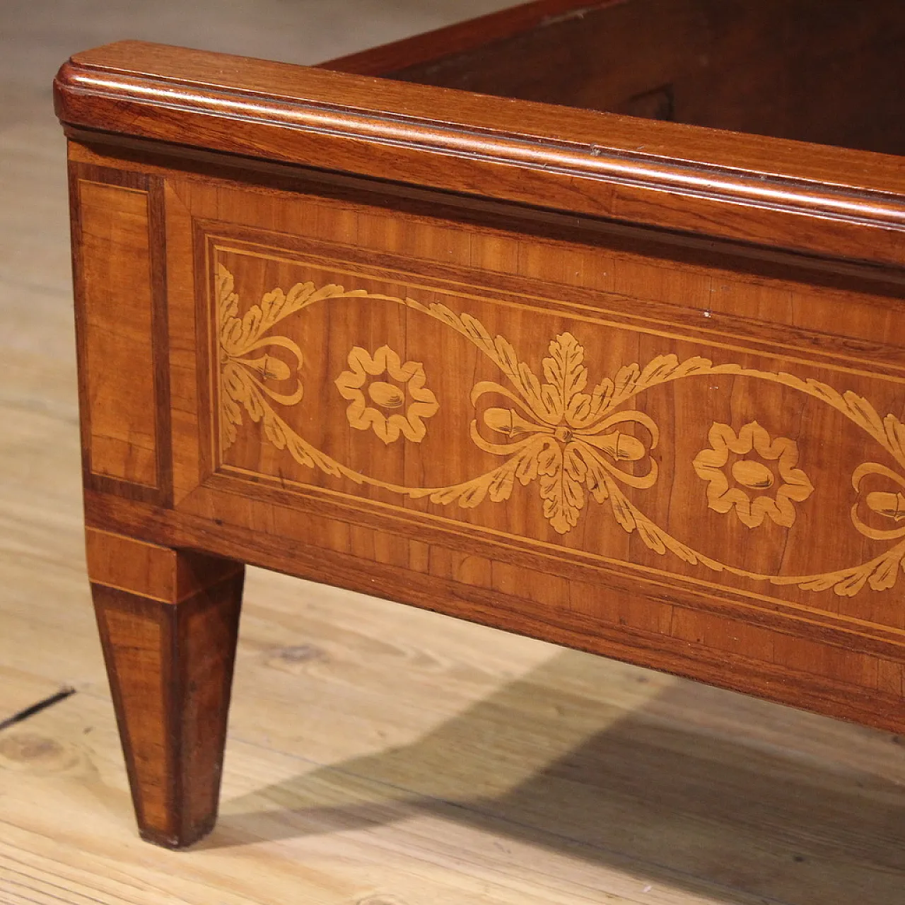 Letto matrimoniale italiano in stile Luigi XVI, '900 12