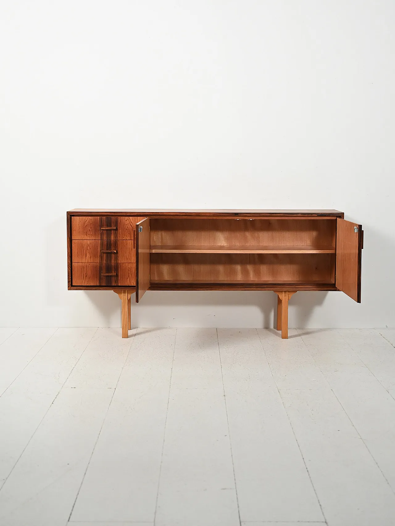 Small Scandinavian sideboard in rosewood 3