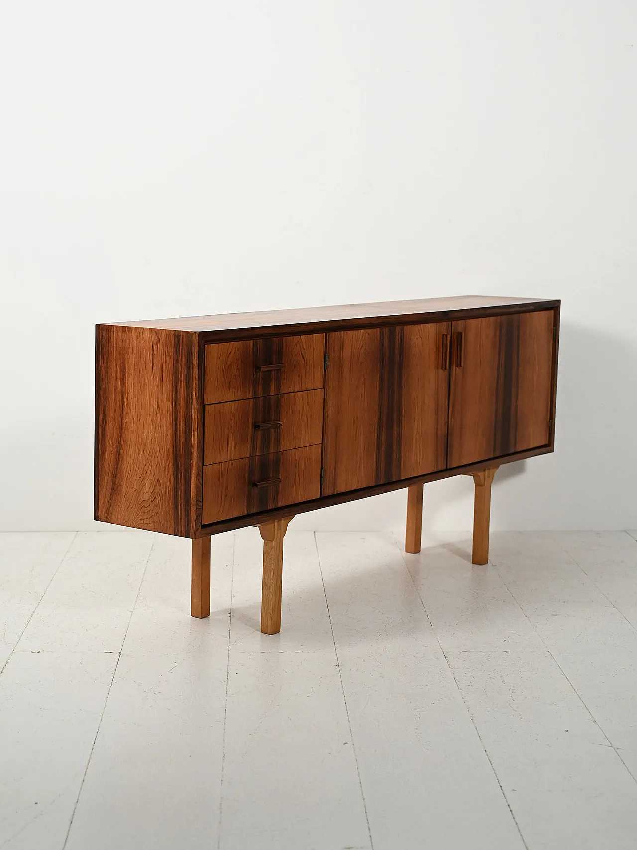 Small Scandinavian sideboard in rosewood 4