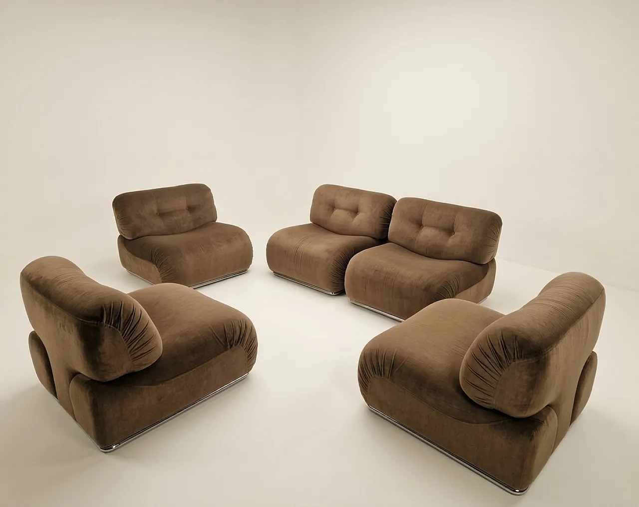 5 lounge easy chairs By Euromobili Italy 70s 1