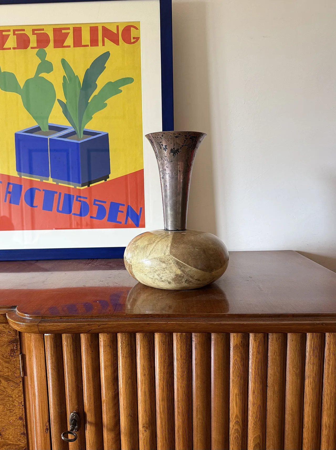 Midcentury parchment vase, Aldo Tura, Italy 1960 8