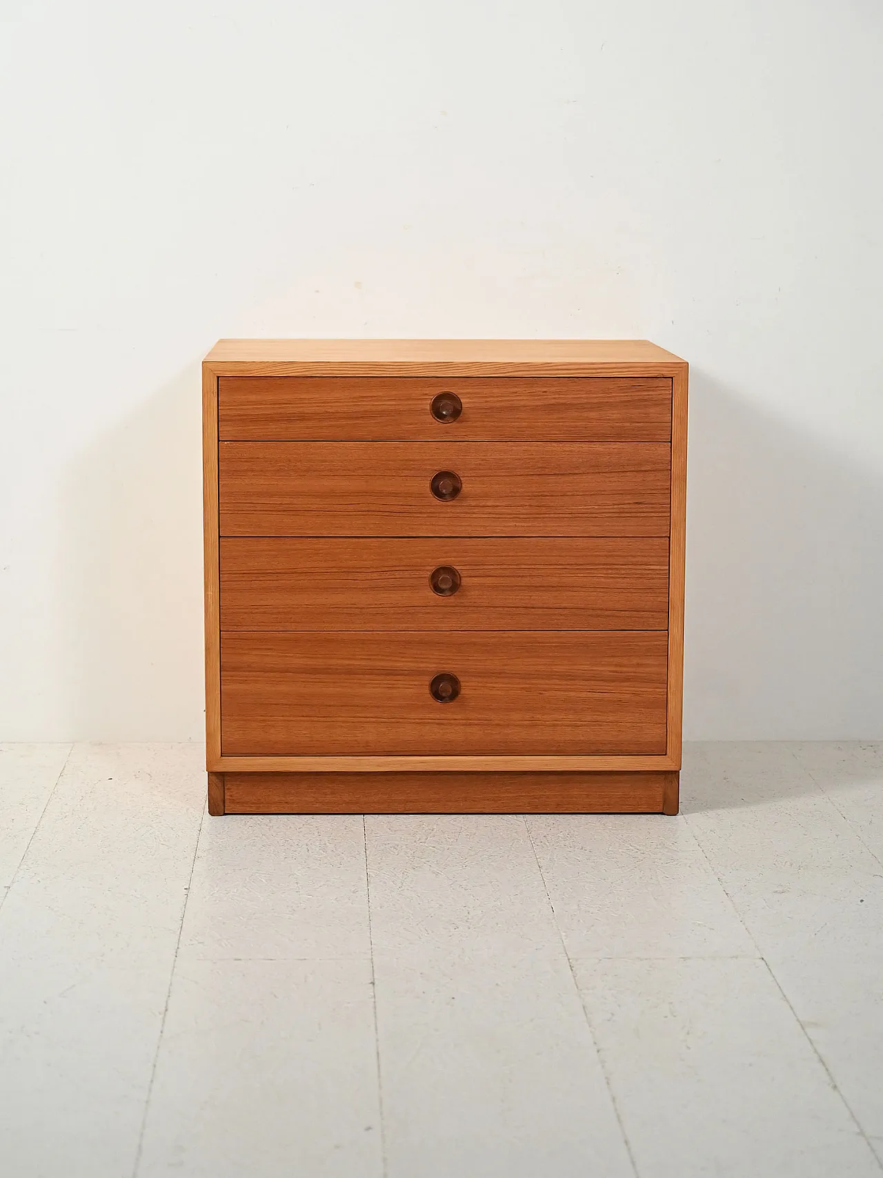 Cassettiera danese in faggio e teak di Børge Mogensen 2