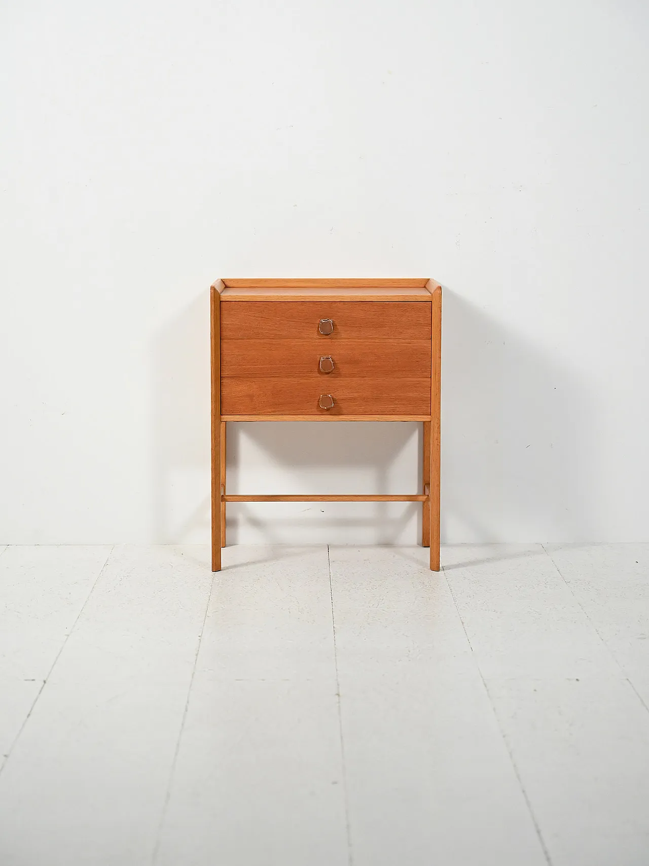 Comodino scandinavo, anni '60 2