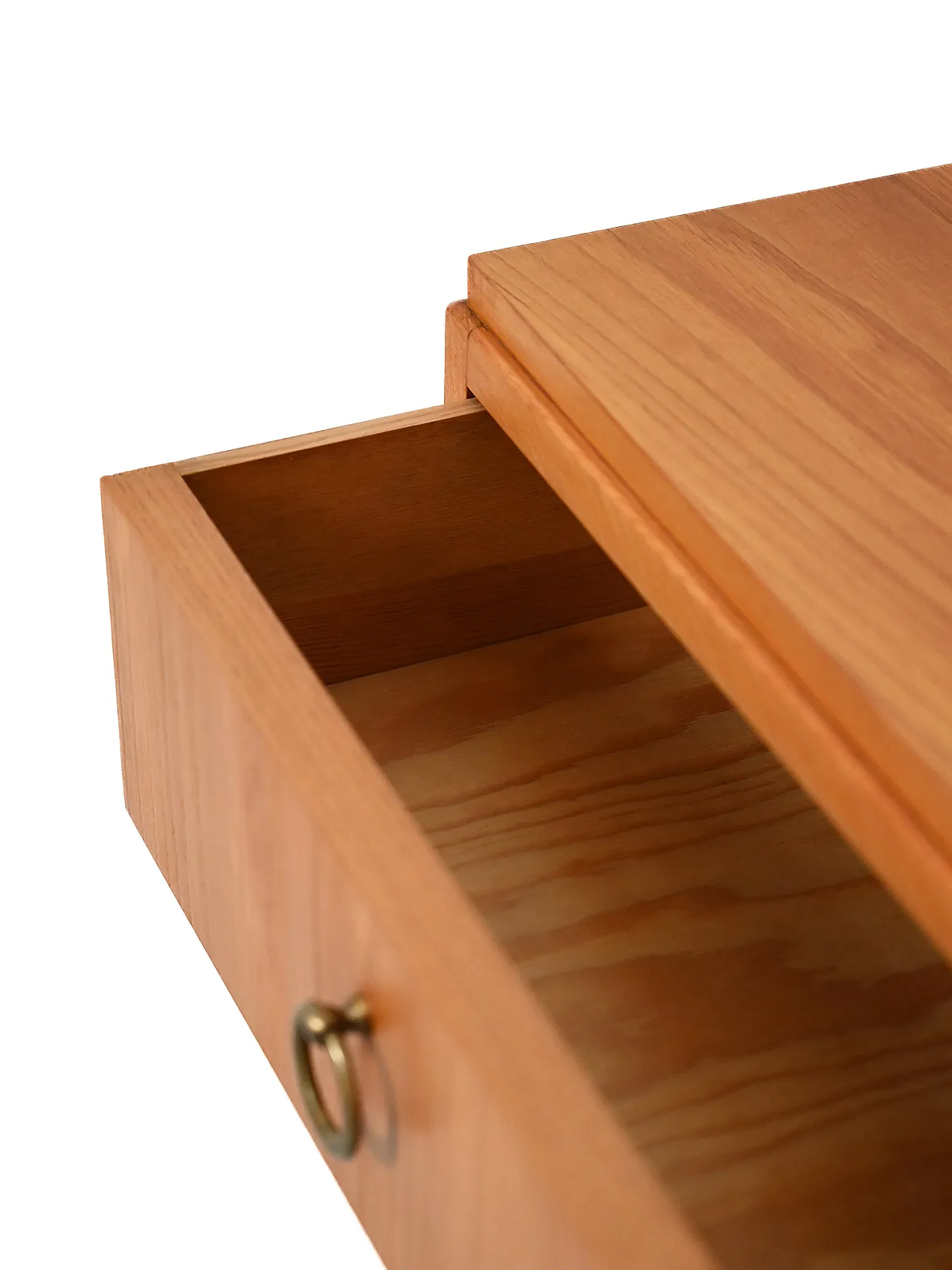 Scandinavian deco chest of drawers in elm, 40s 8