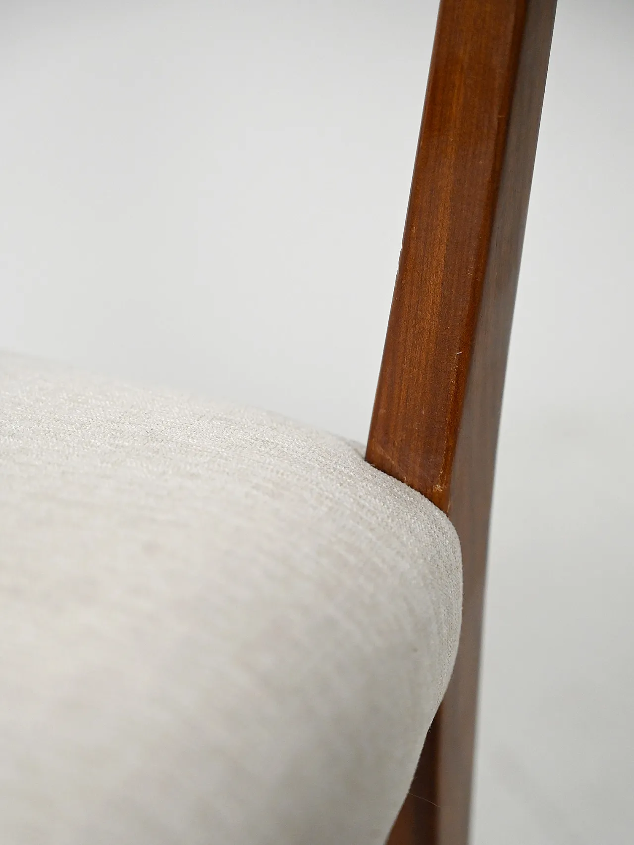 6 Scandinavian teak chairs, 1960s 10