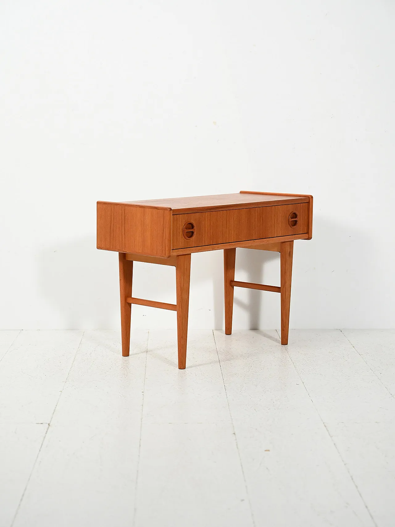 Scandinavian bedside table, 1950s 3