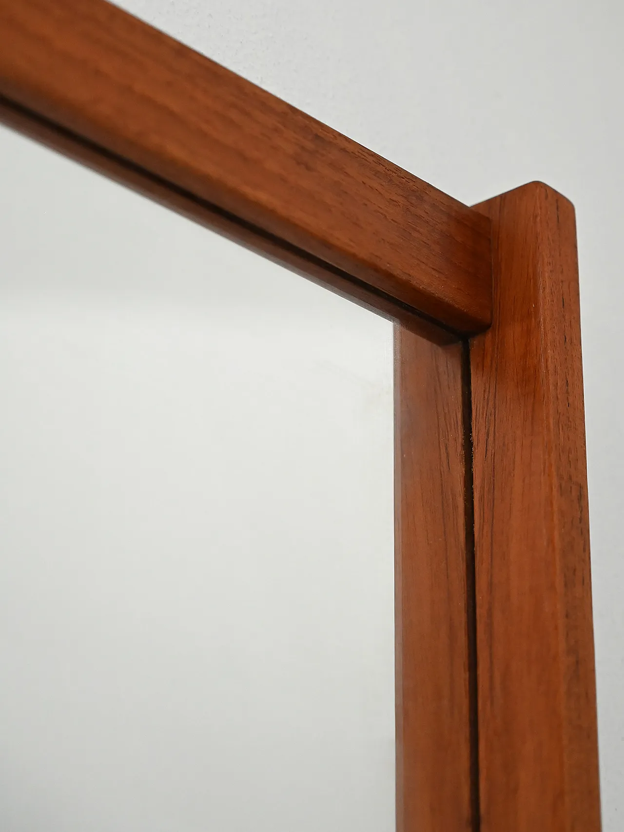 Specchio scandinavo in teak, anni ’60 5