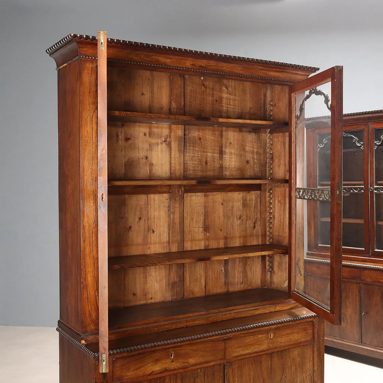 Pair of rosewood veneered bookcases, mid-19th century 5