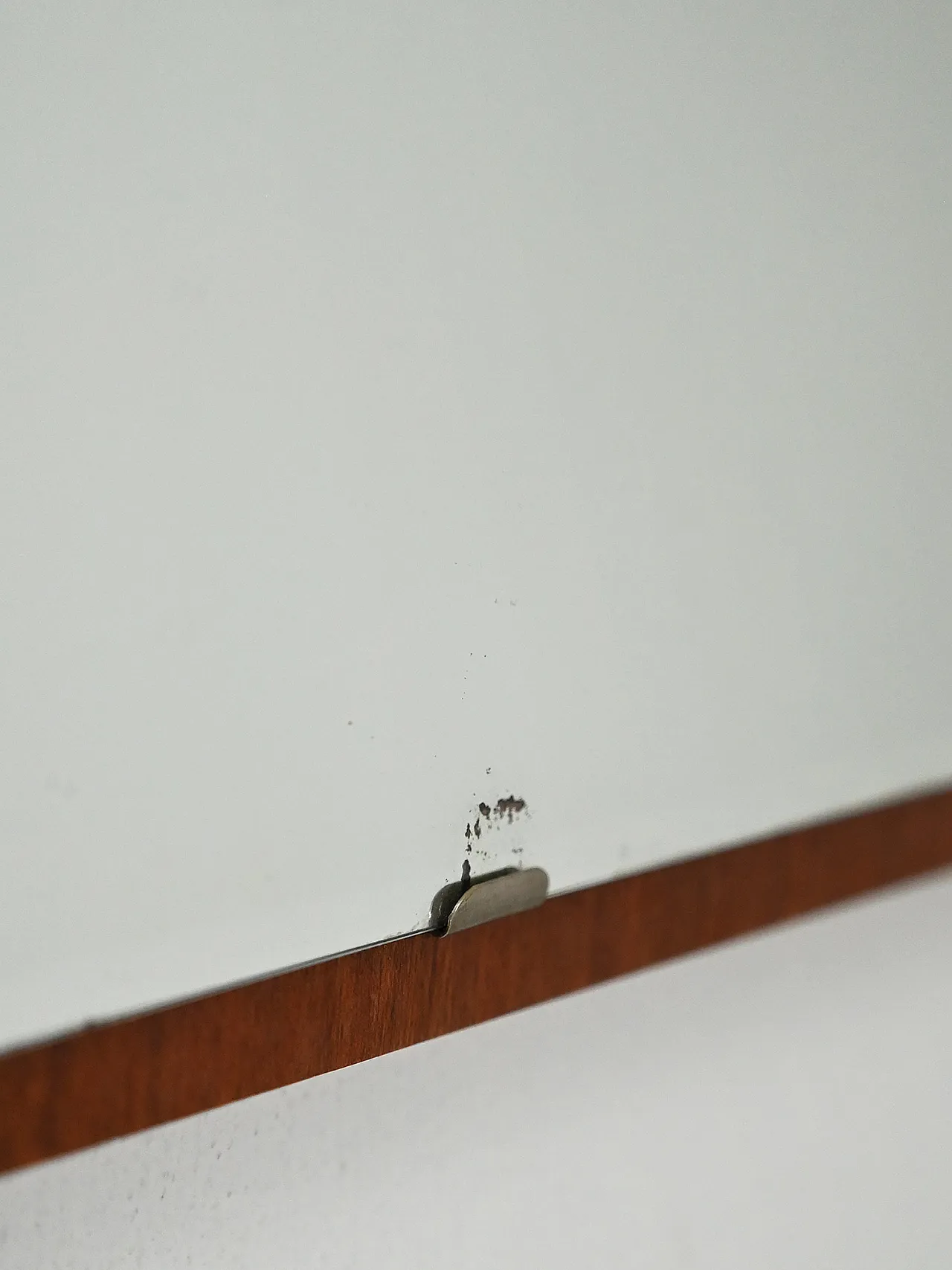 Specchio scandinavo con cornice in teak 3