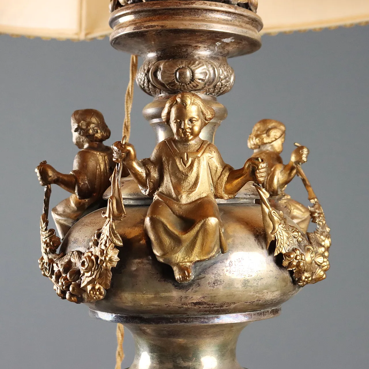 Lampada in lamiera argentata, bronzo dorato e tessuto, '800 3