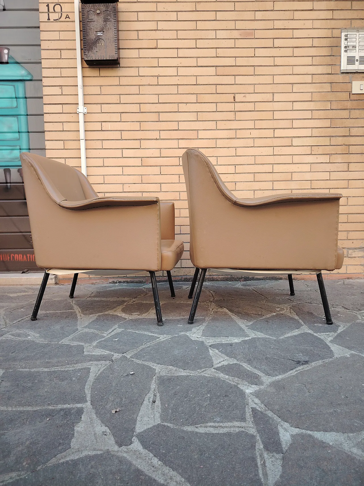 Pair of armchairs by Carlo Pagani for Arflex, 1950s 6