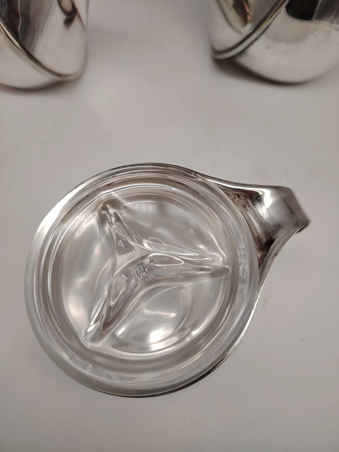 Servizio da tè Oronda di Oscar Tusquets per Alessi, anni '80 2