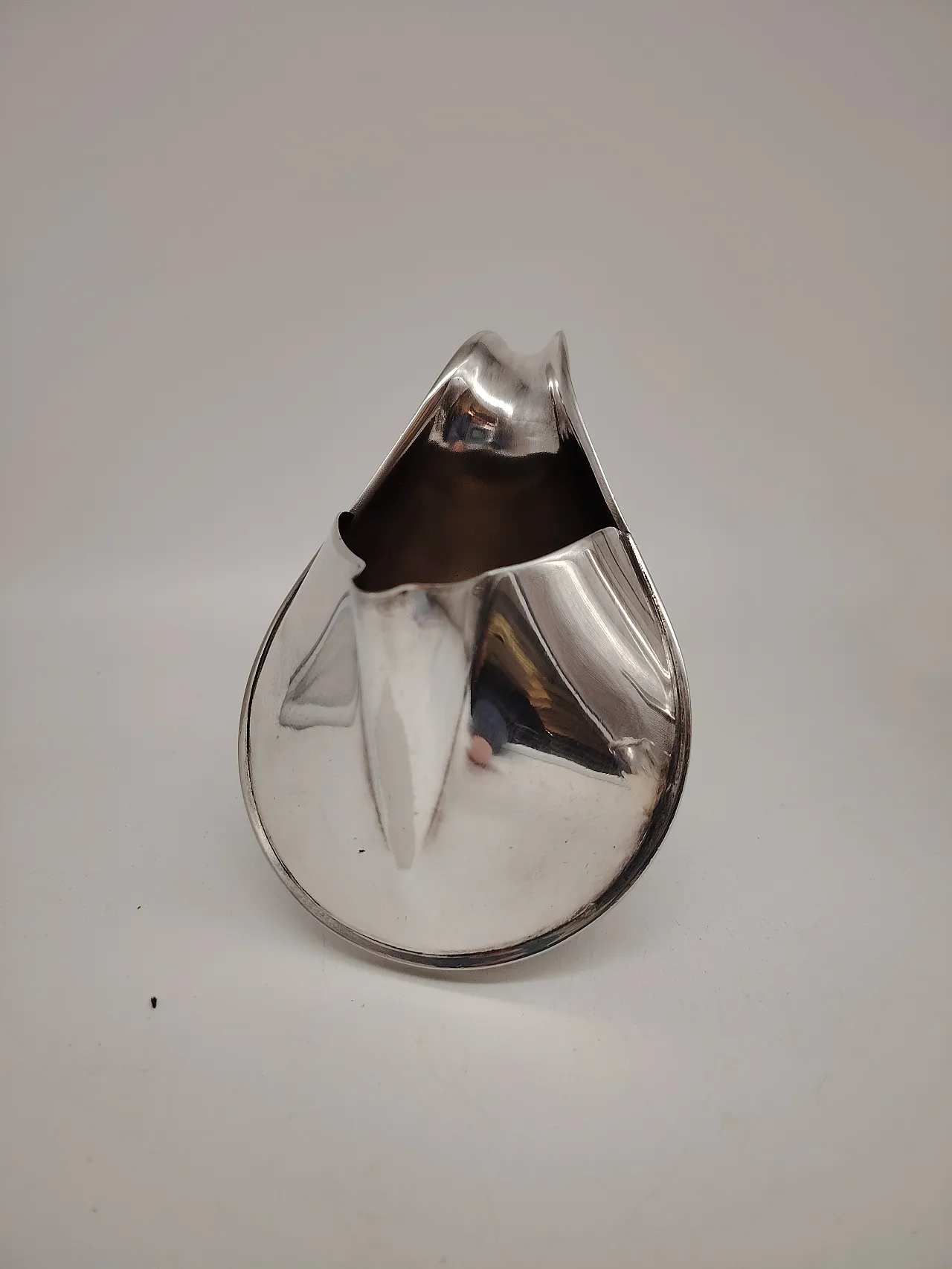 Servizio da tè Oronda di Oscar Tusquets per Alessi, anni '80 15