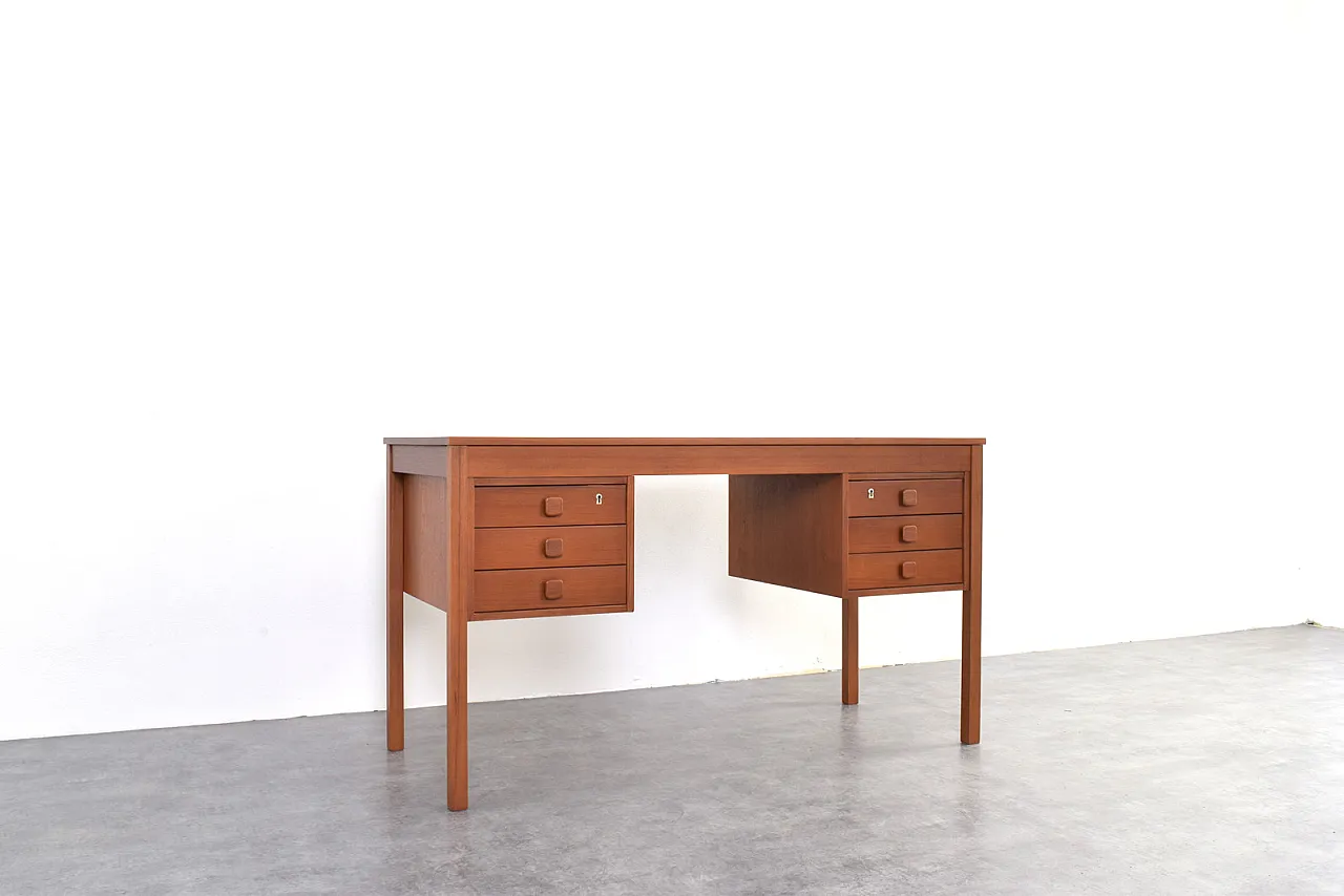 Scrivania Mid-Century in teak di Domino Møbler, Danimarca, anni '60. 10