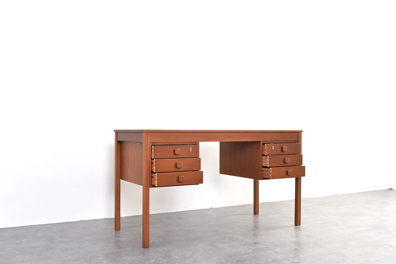 Scrivania Mid-Century in teak di Domino Møbler, Danimarca, anni '60. 12