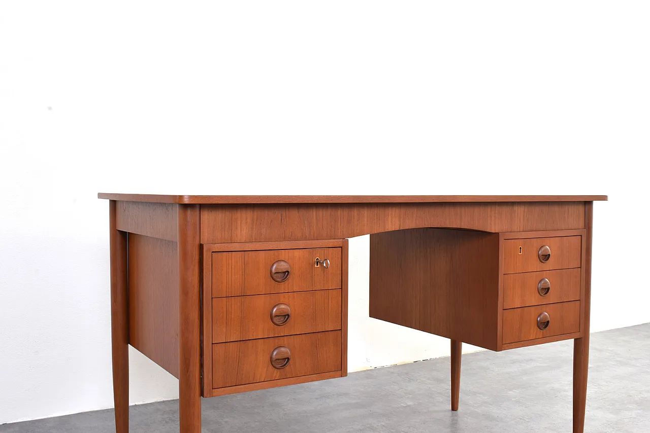 Scrivania Mid-Century in teak, Danimarca, anni '60. 13