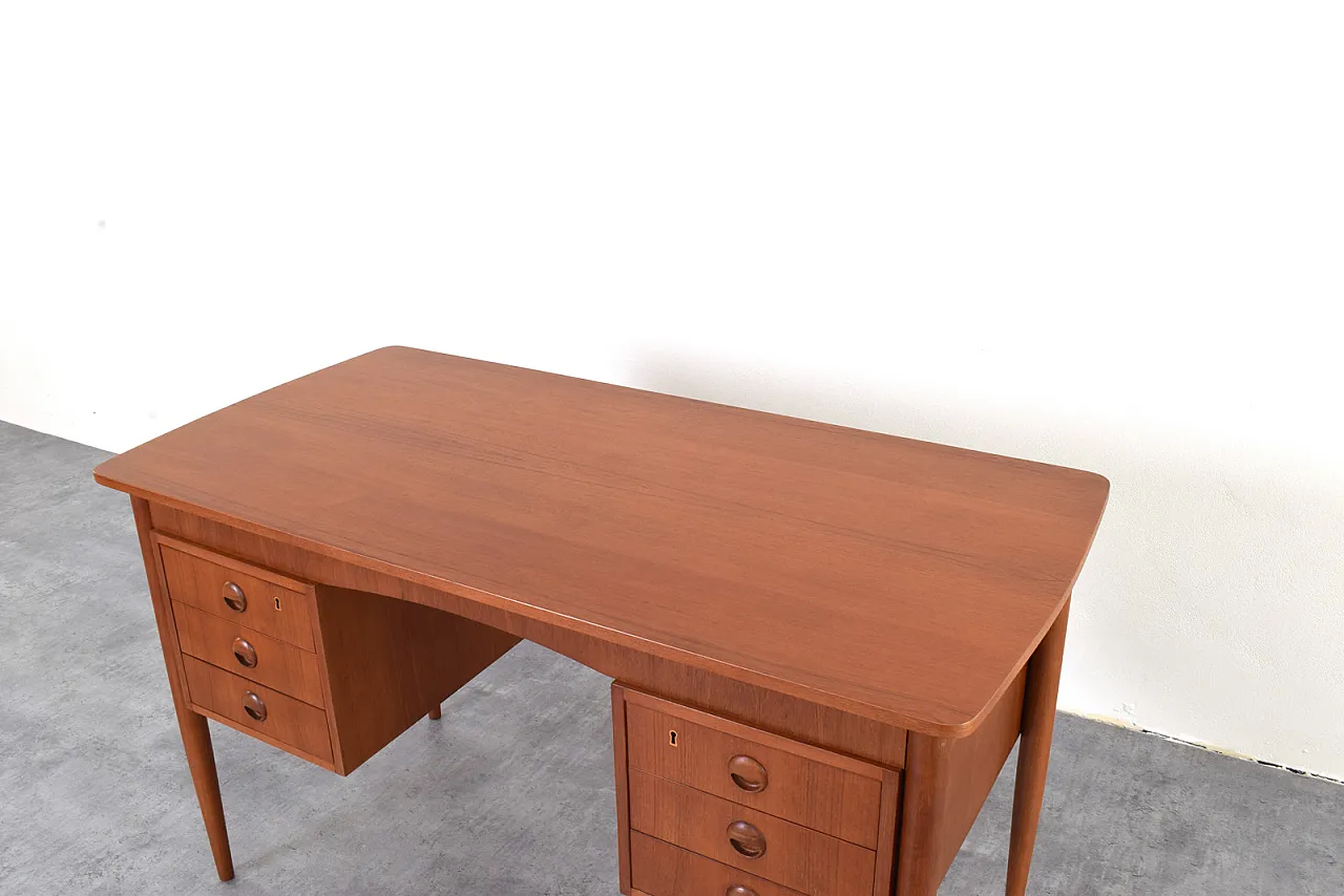 Scrivania Mid-Century in teak, Danimarca, anni '60. 15