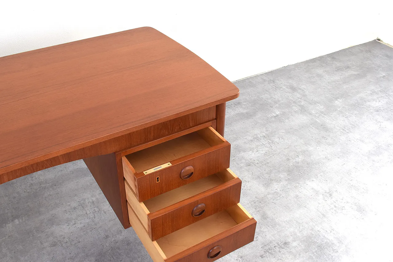 Scrivania Mid-Century in teak, Danimarca, anni '60. 17