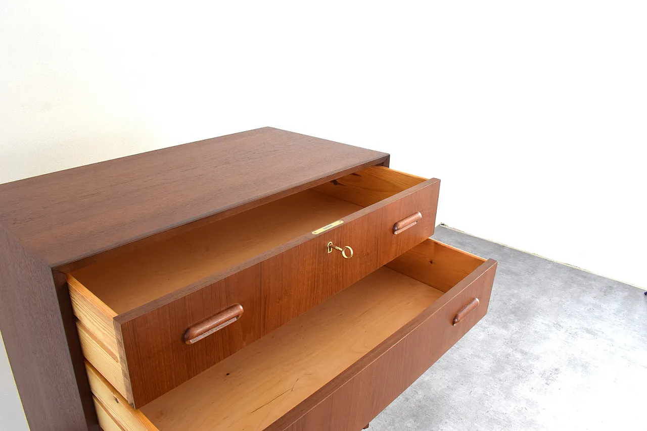 Cassettiera Mid-Century in teak, Danimarca, anni '60. 14