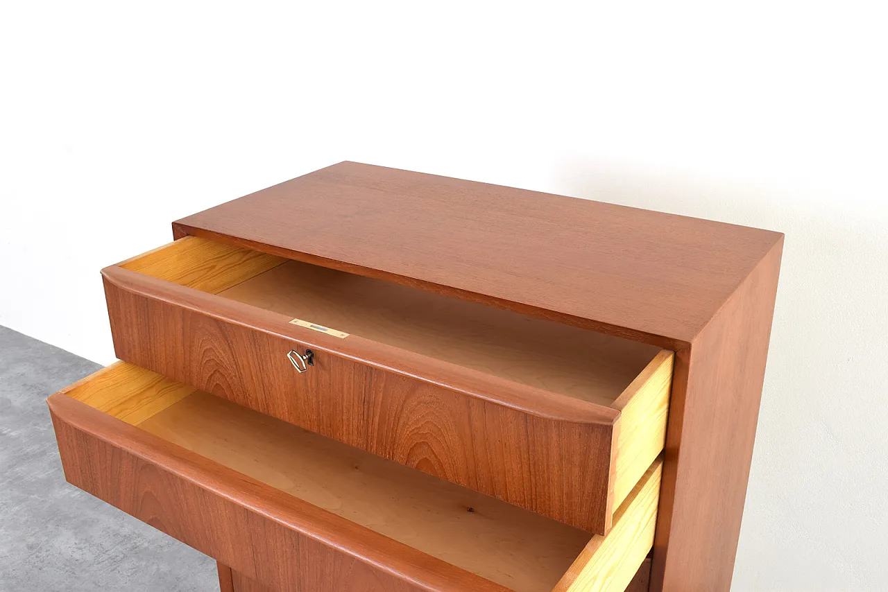 Cassettiera Mid-Century in teak, Danimarca, anni '60. 14