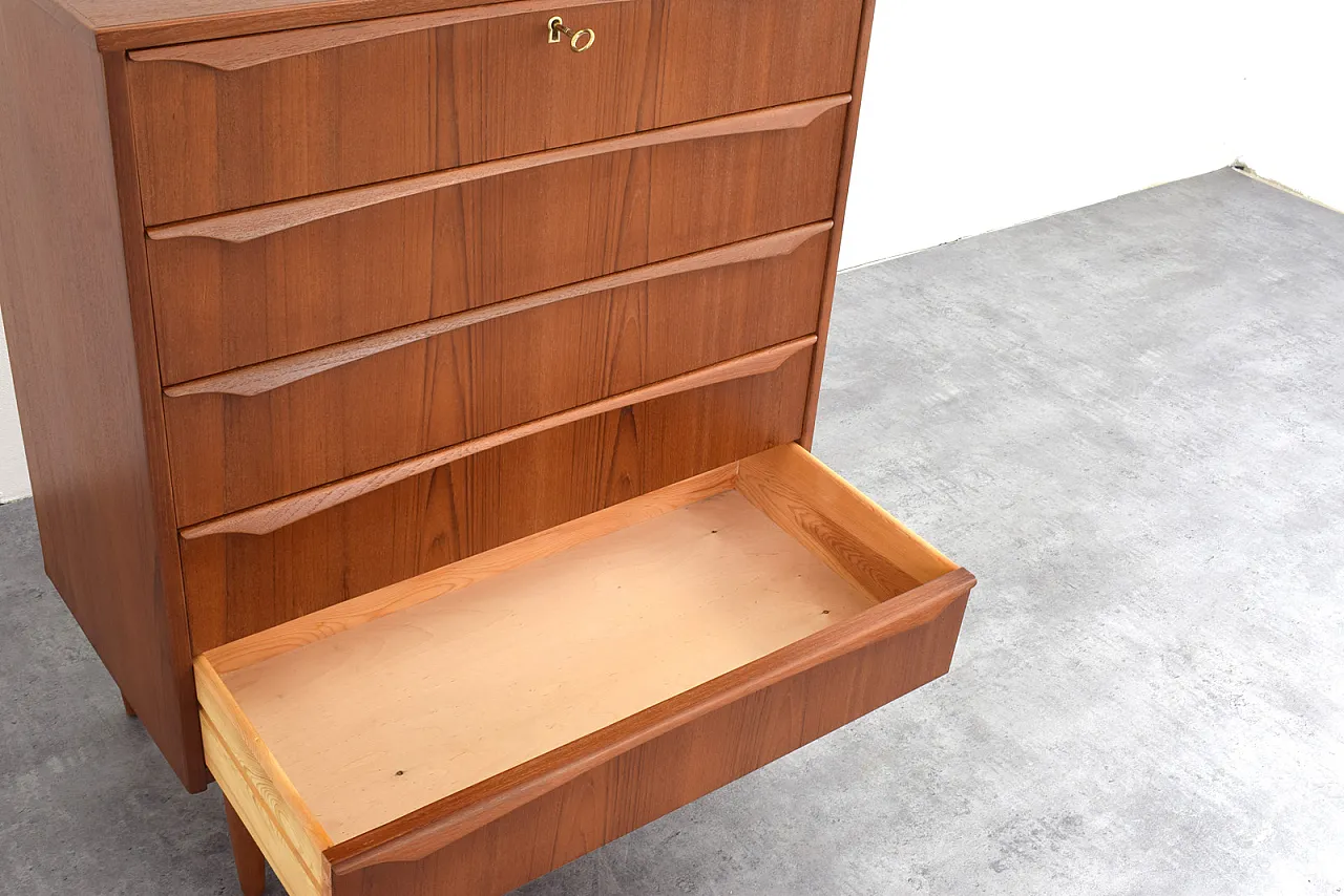 Cassettiera Mid-Century in teak, Danimarca, anni '60. 15