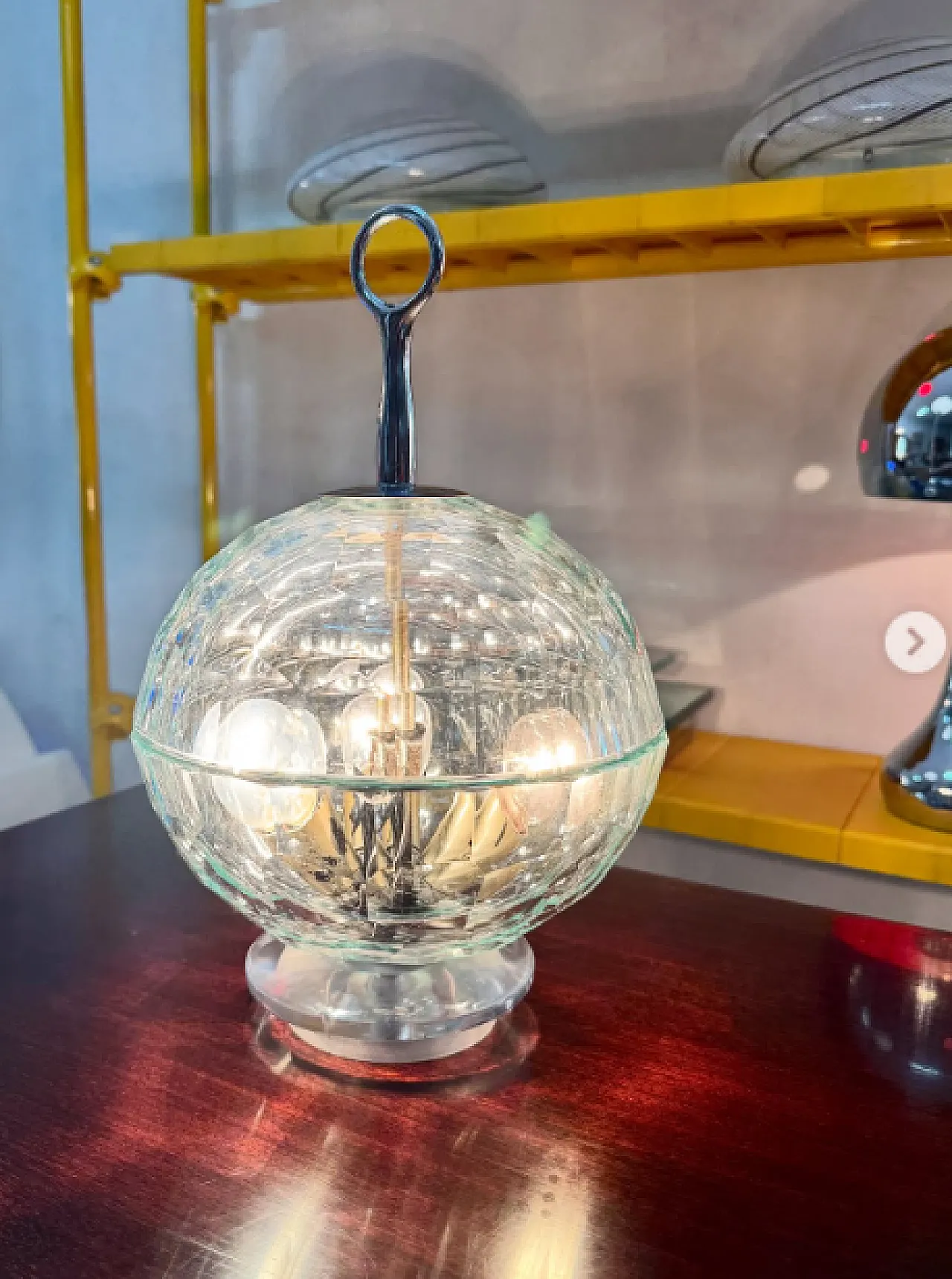 Lampada da tavolo in vetro molato di Murano, anni ’70 6